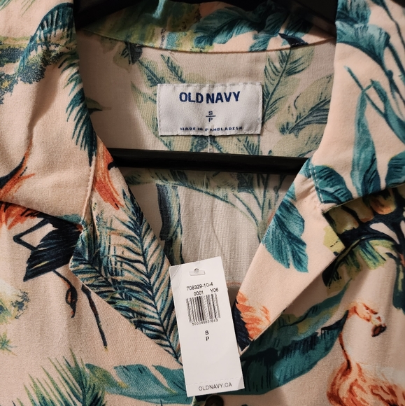 🆕️🦩🌿 Summer Camp Shirt Flamingo Print Pink Old Navy NWT Size S - Picture 9 of 9